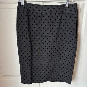 White House Black Market Black Polka Dot pencil straight Skirt women’s 8 EUC!
